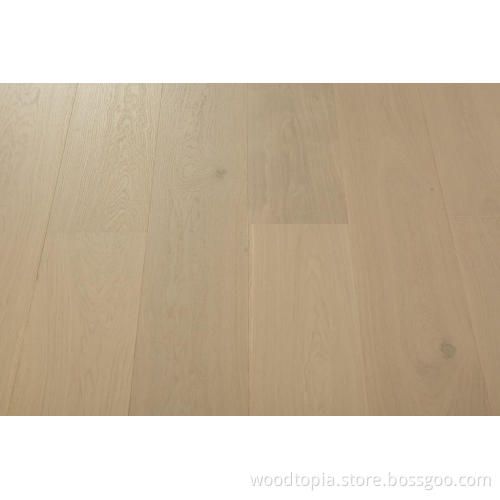 Woodtopia Oak brushed flooring waterproof wood